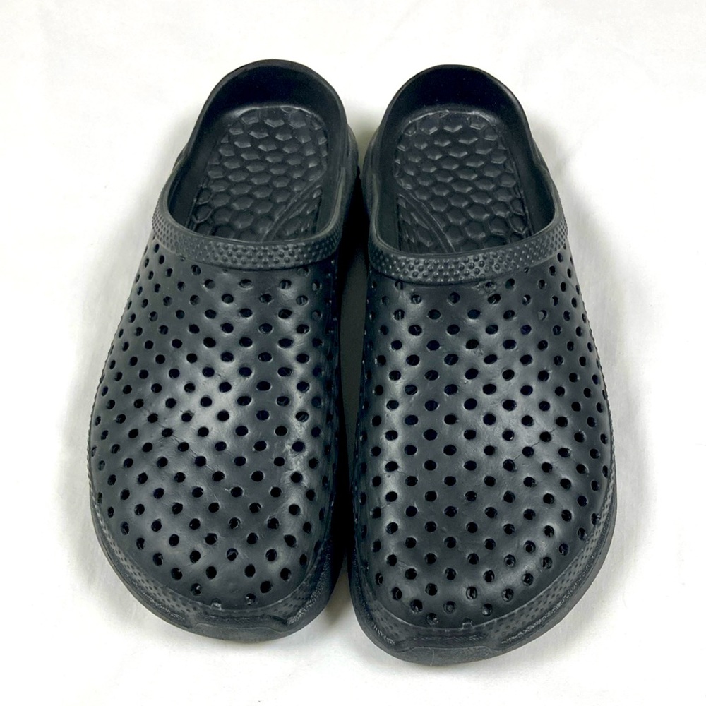 Faux crocs women’s black sandals made in the USA size 11